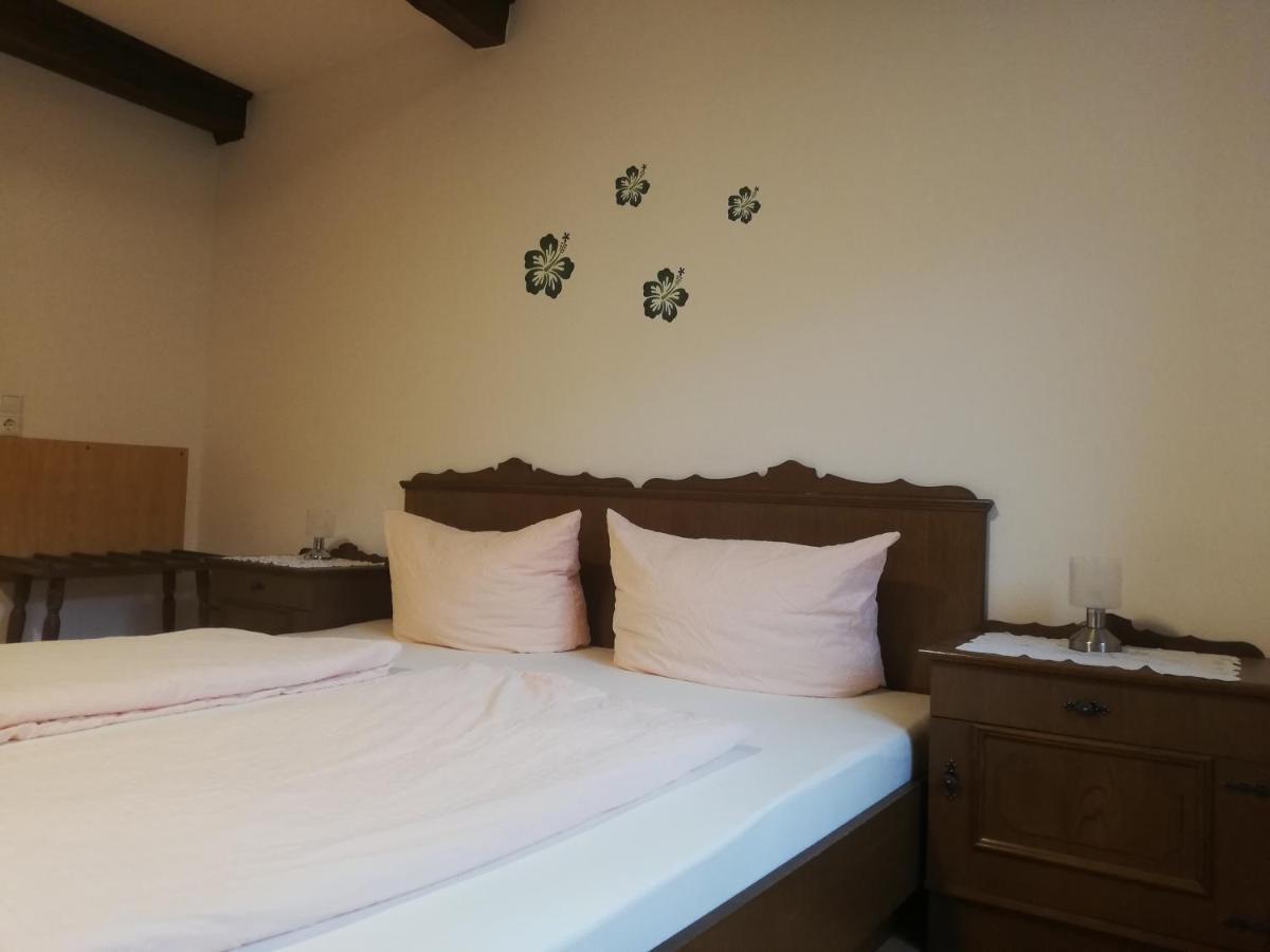 Gaststaette Liebl Hotel Wiesent Kültér fotó